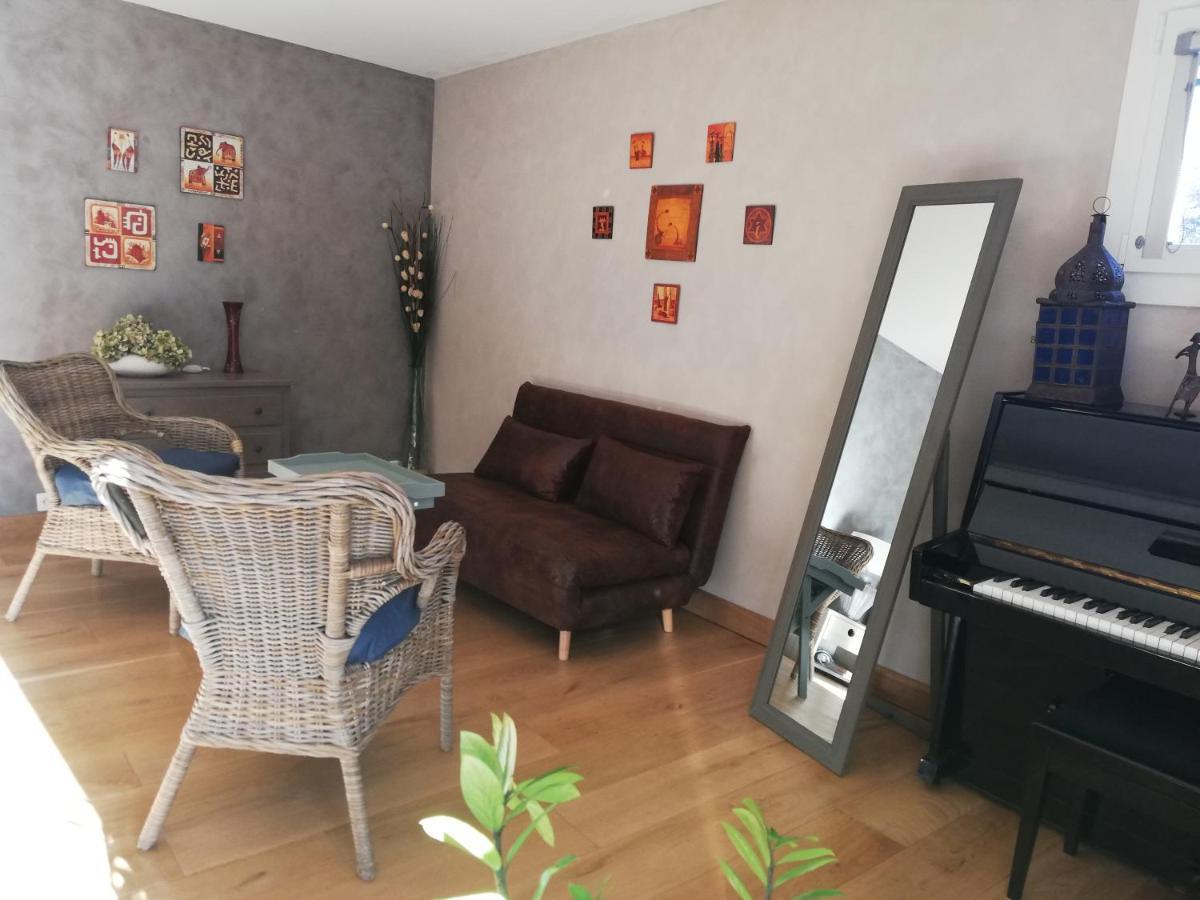 La Goutadou Bed and Breakfast Cabannes Εξωτερικό φωτογραφία