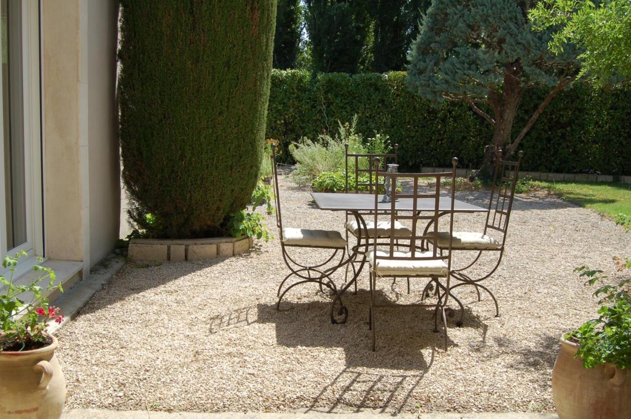 La Goutadou Bed and Breakfast Cabannes Εξωτερικό φωτογραφία