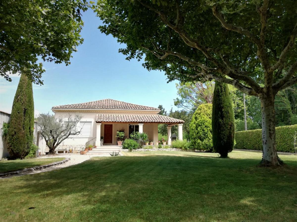 La Goutadou Bed and Breakfast Cabannes Εξωτερικό φωτογραφία