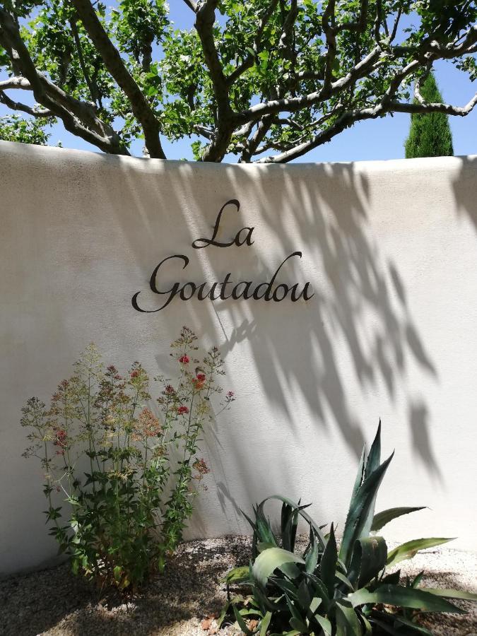La Goutadou Bed and Breakfast Cabannes Εξωτερικό φωτογραφία