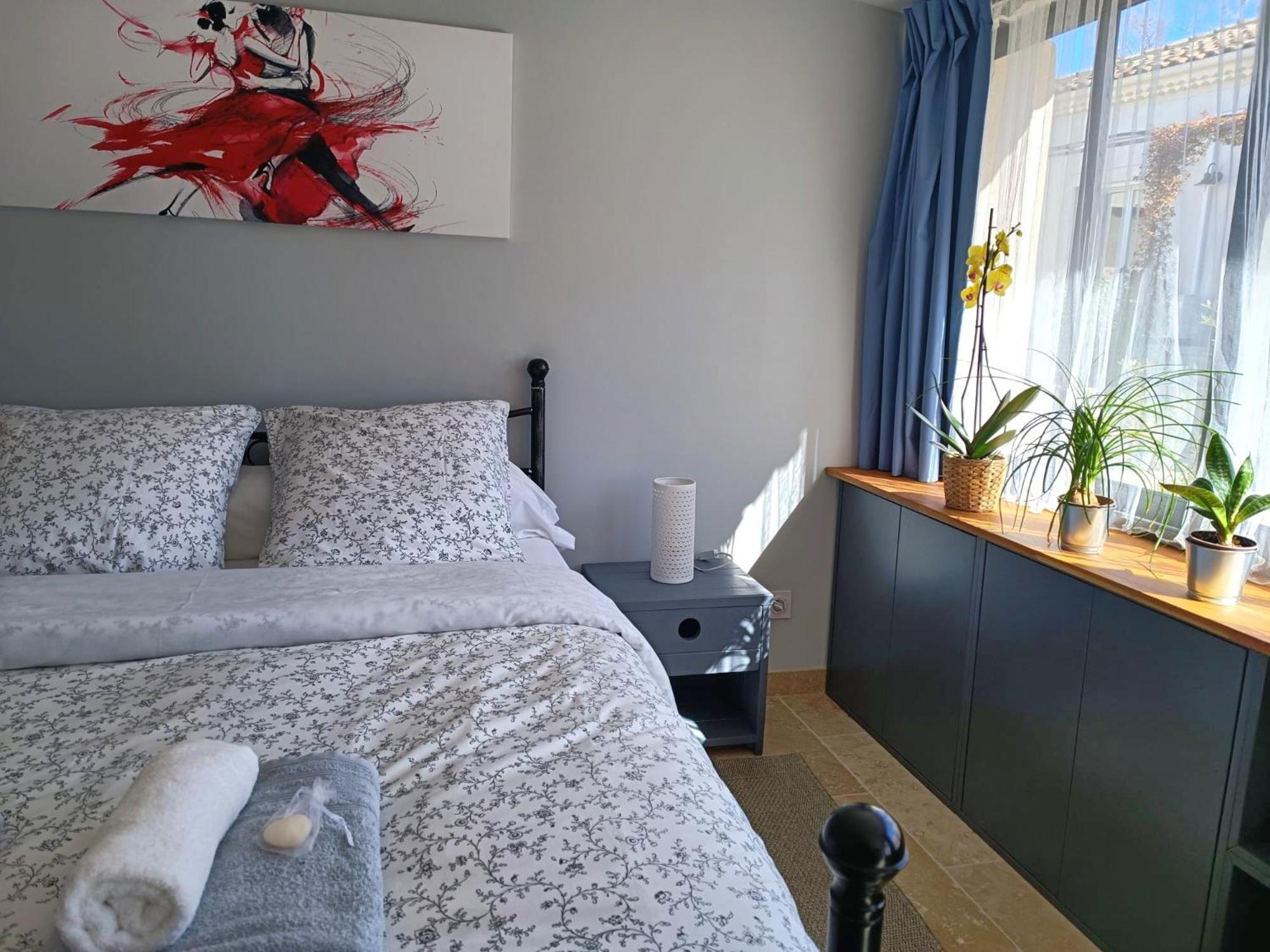 La Goutadou Bed and Breakfast Cabannes Εξωτερικό φωτογραφία